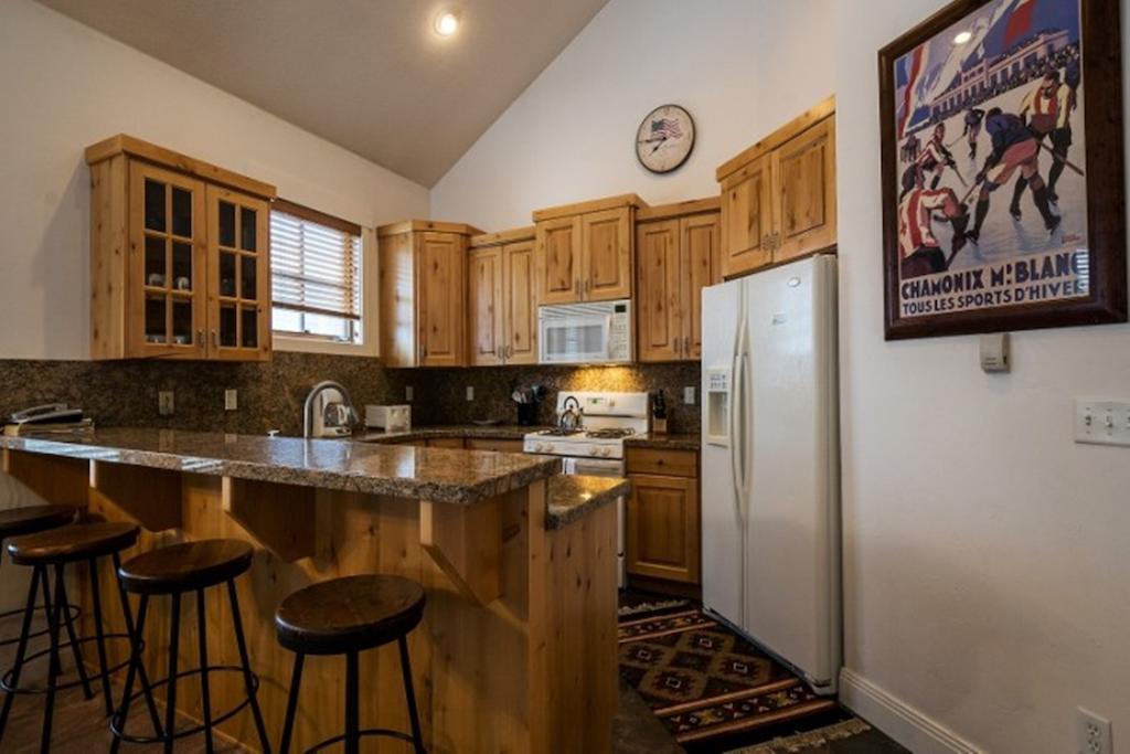 Town Point Condos By Park City Vacations Room photo